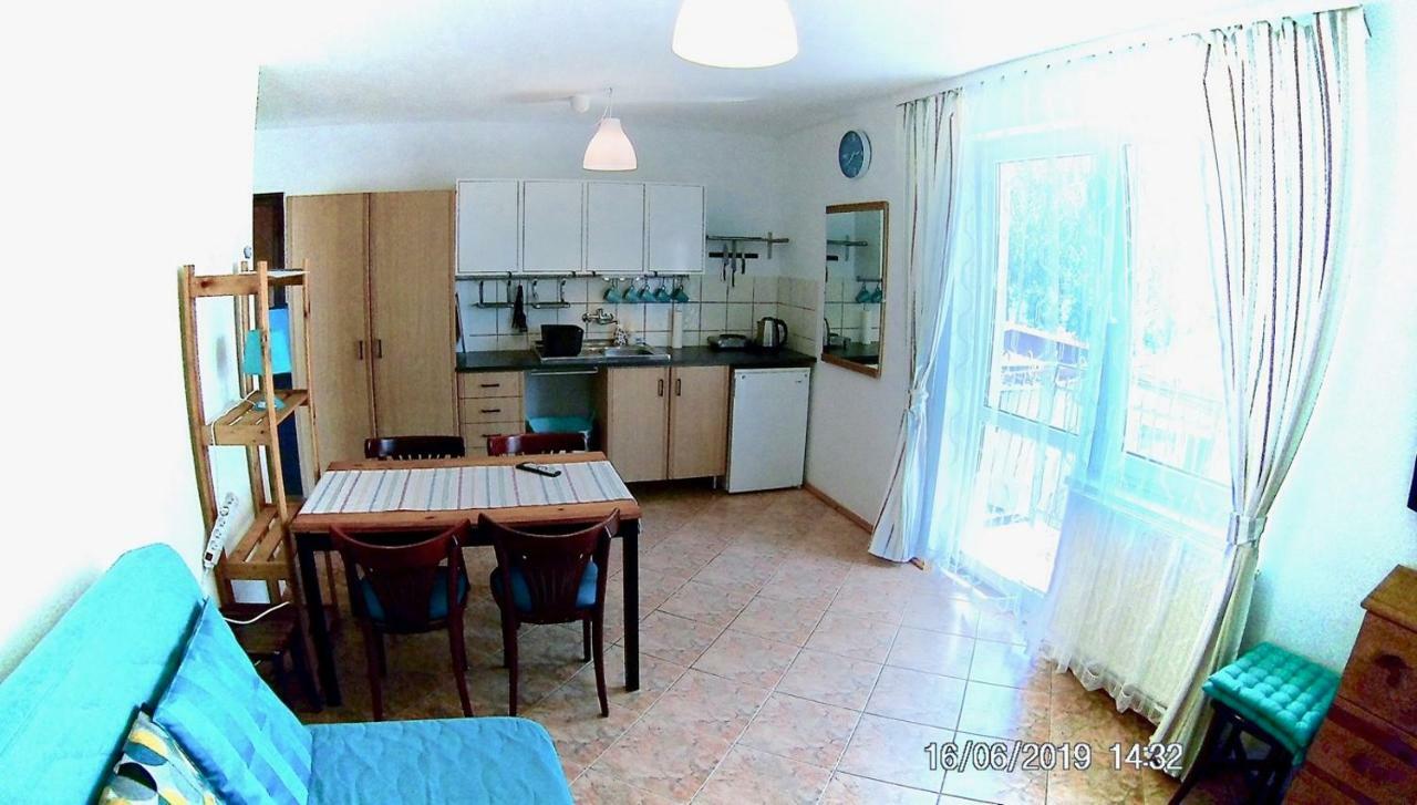 Czarny Bursztyn Daire Dziwnówek Dış mekan fotoğraf