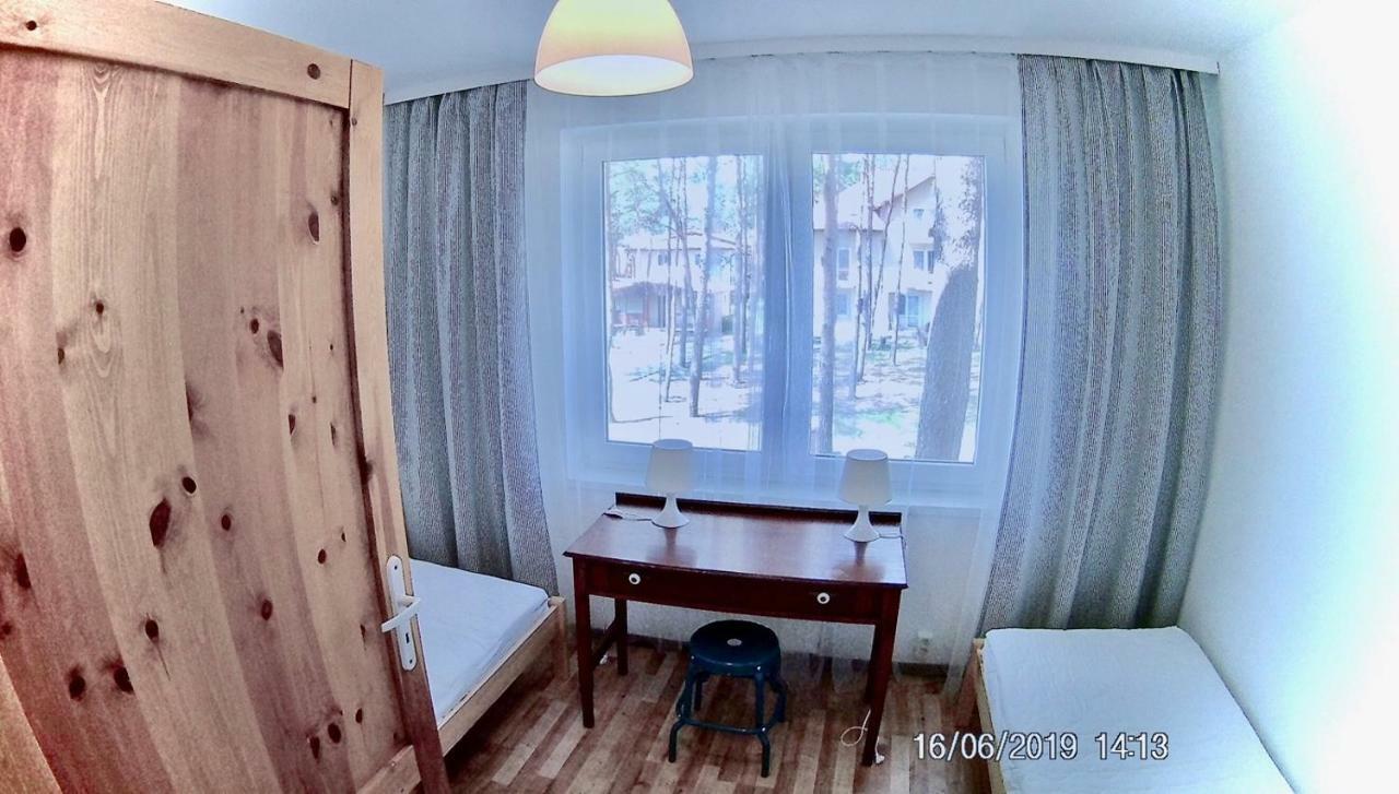 Czarny Bursztyn Daire Dziwnówek Dış mekan fotoğraf