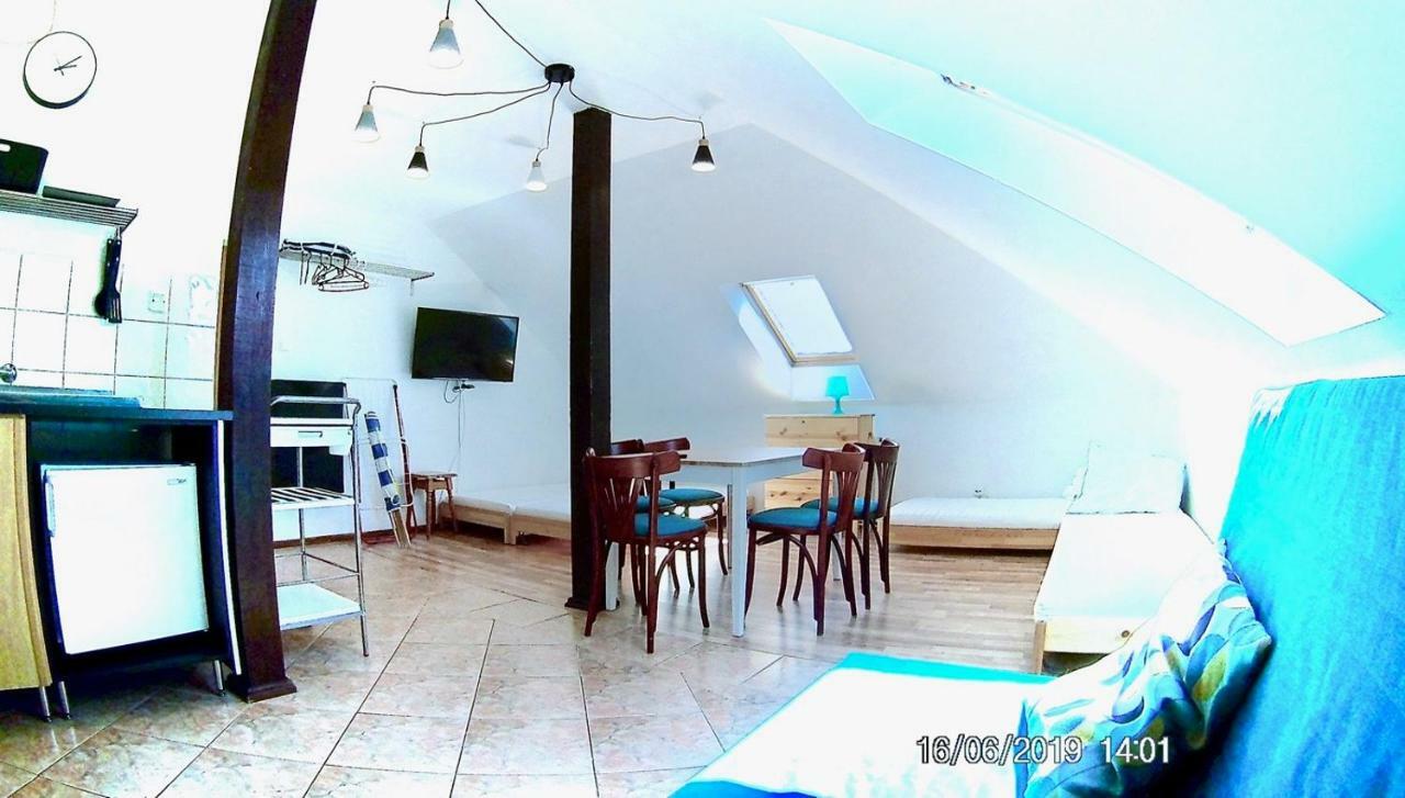 Czarny Bursztyn Daire Dziwnówek Dış mekan fotoğraf